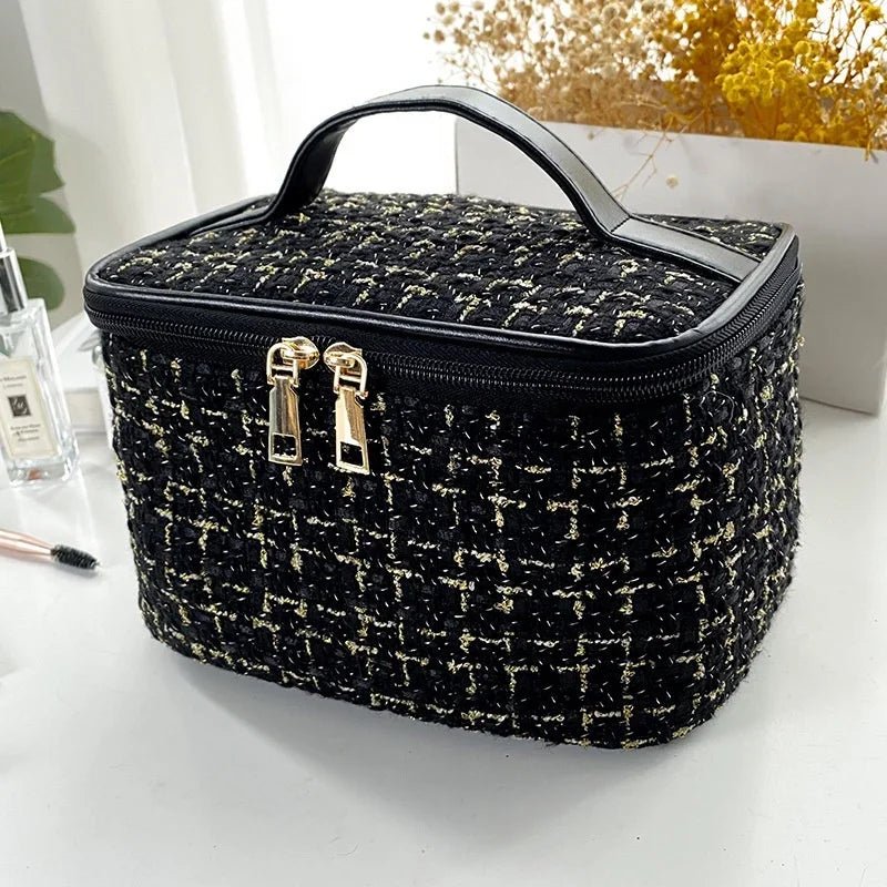 Trousse cosmétique tricot noire format compact – KnitBox