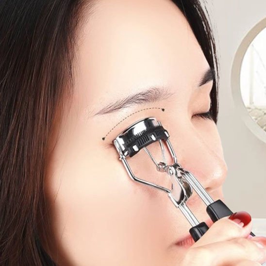 Utilisation recourbe-cils grand angle HeartPoint – application facile
